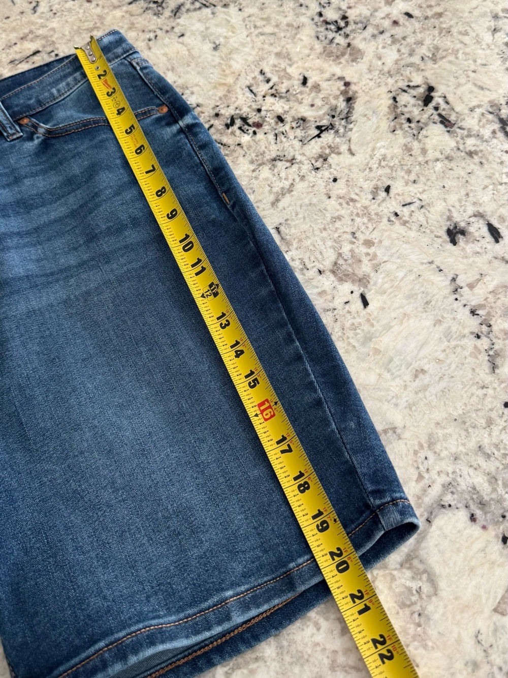 Lane Bryant Signature Fit Mid-Rise Bermuda Shorts 20 - Picture 12 of 12